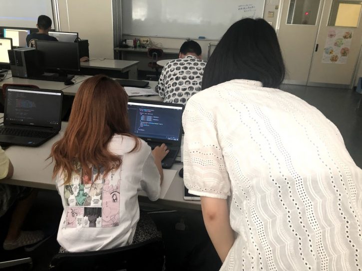JavaScriptプログラミングの授業
