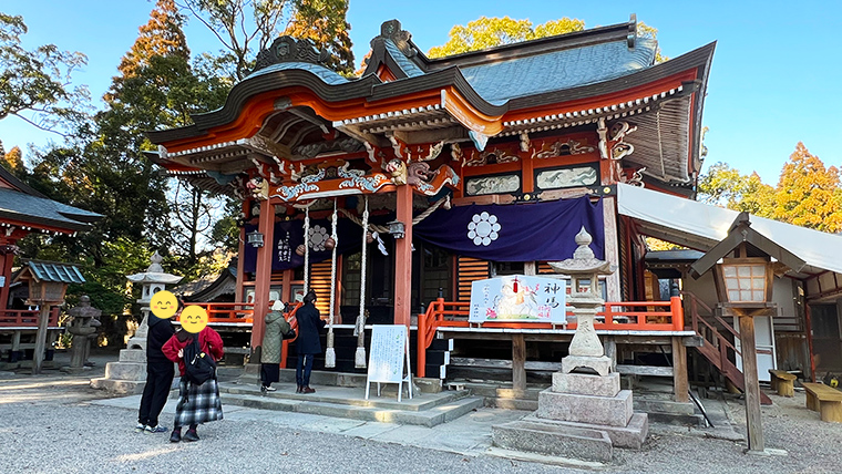 榎原神社の本殿